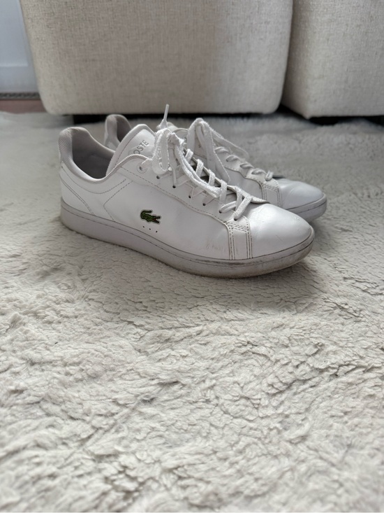 Lacoste Shoes - Lacoste White Leather Low-Top Sneakers with Green Croc